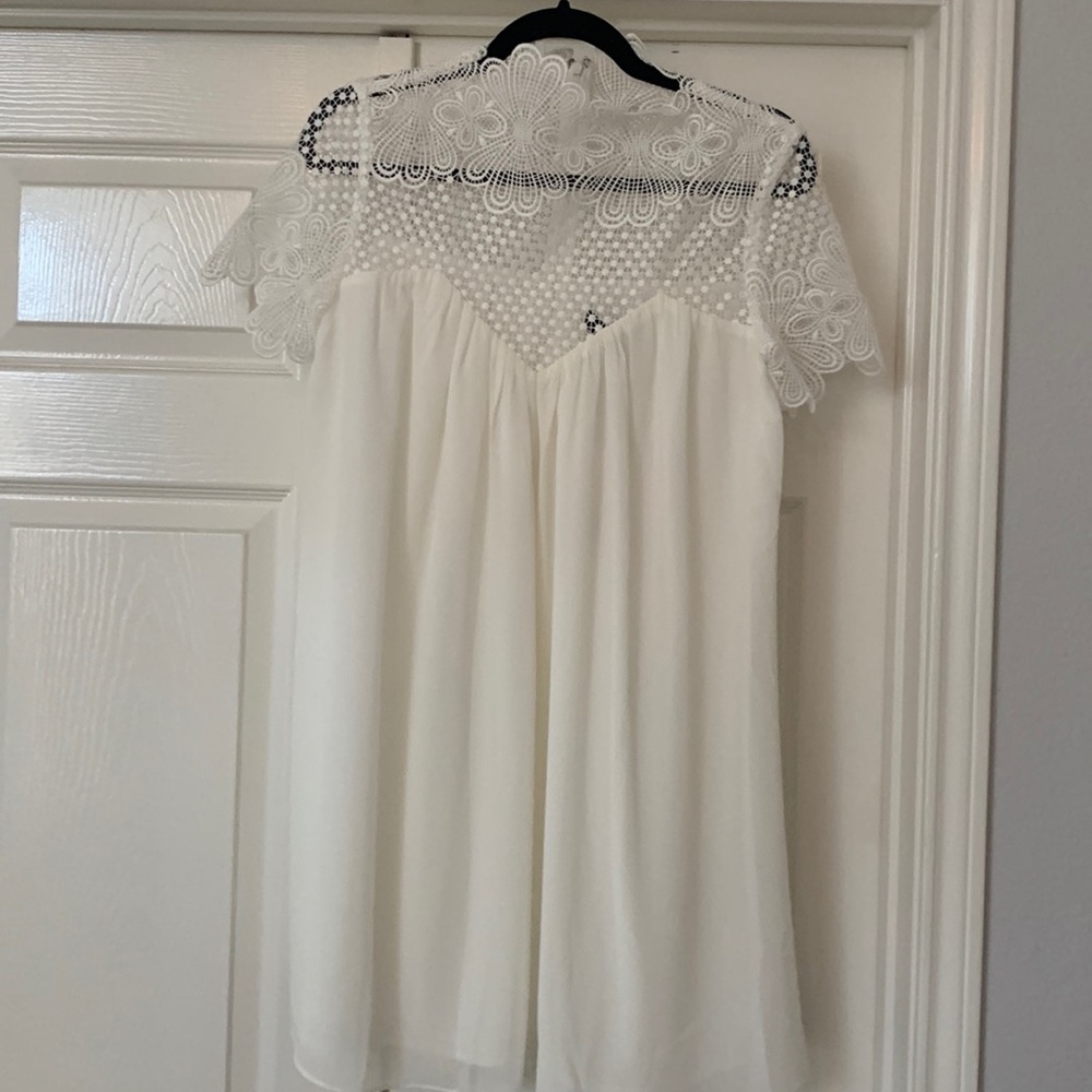 White lace dress